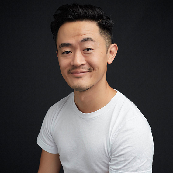Benjamin Law is a journalist and writer. He is best known for his books including the 2010 memoir, The Family Law, which was adapted into a comedy television series screened on SBS. © Daniel Francisco Robles