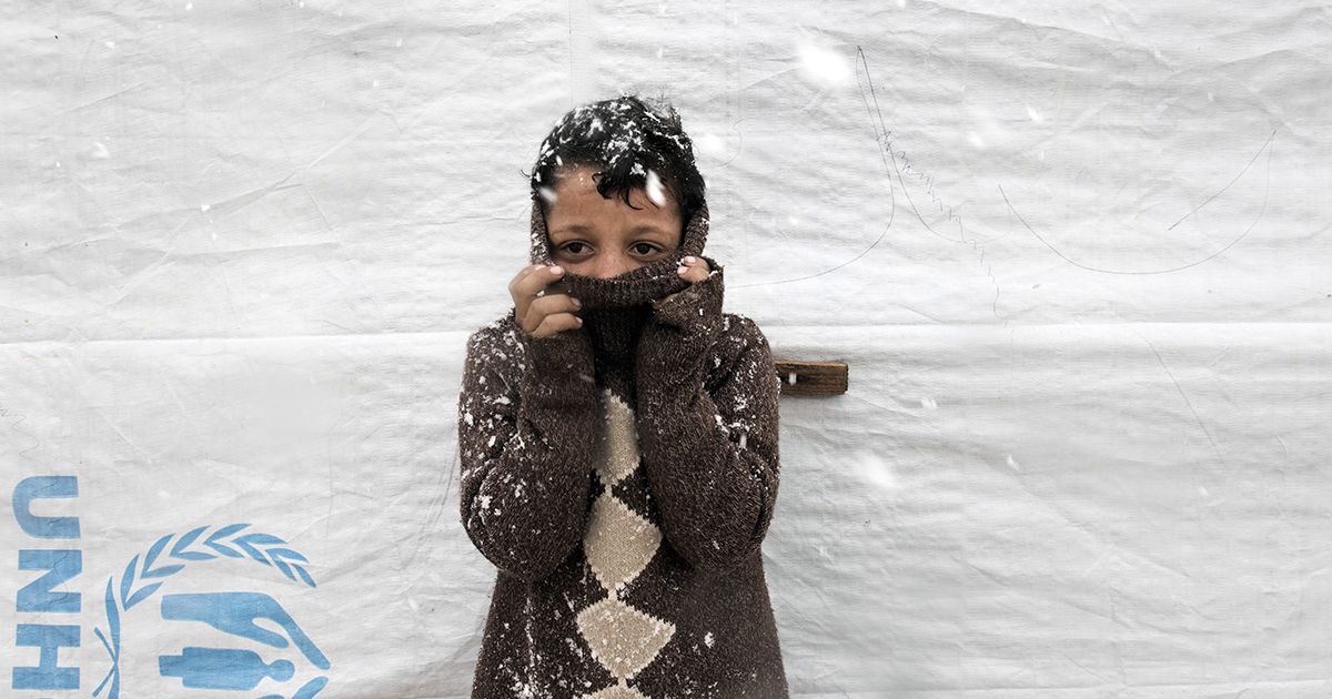 3 tarpaulin sheet roofs