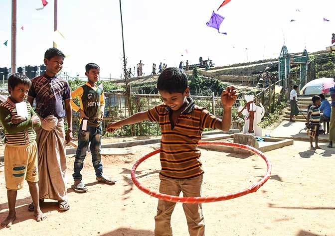 Play and learn packs | Give a gift to help a child in need