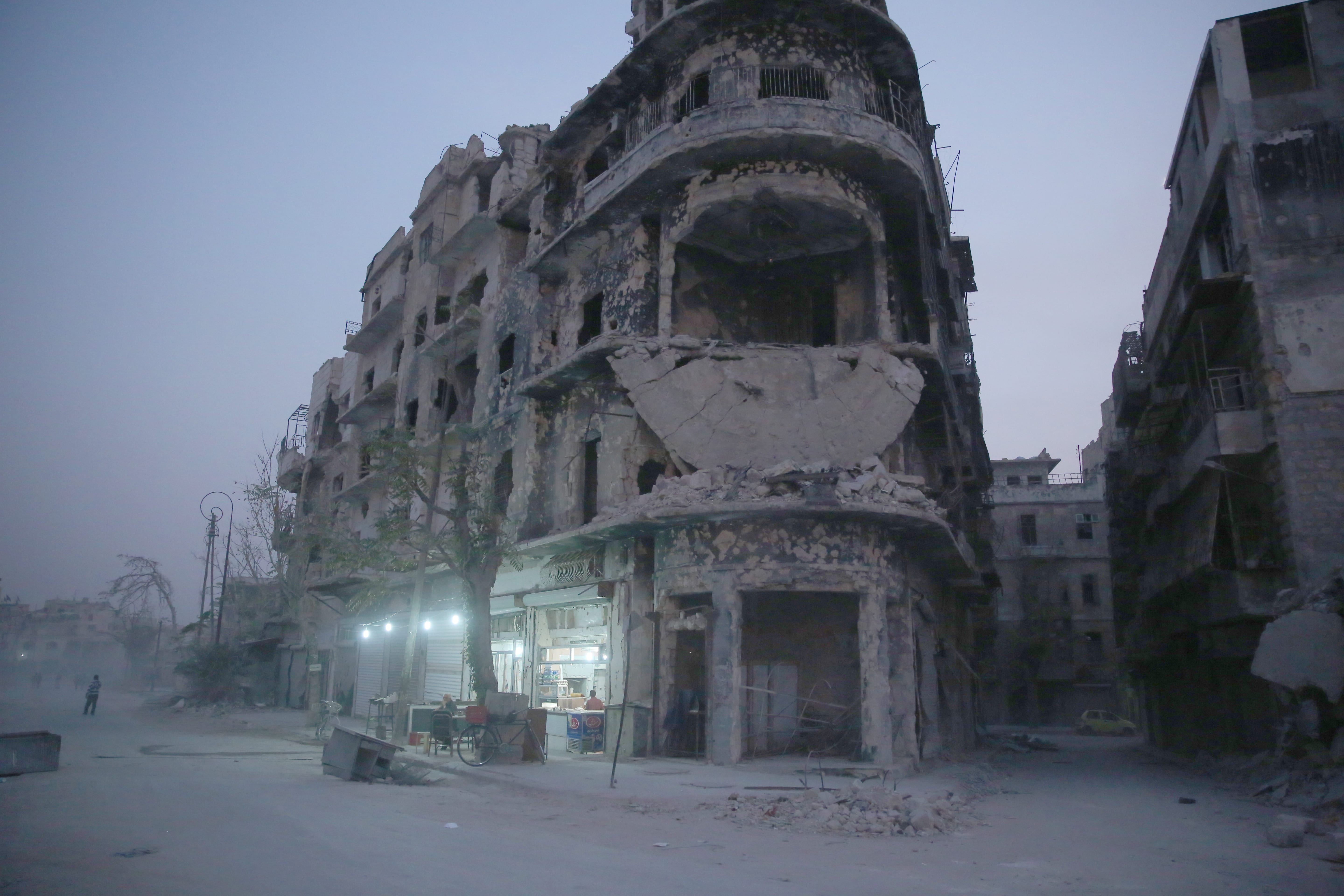 SYRIA. A Syrian returnee in East Aleppo has decided to re-open the doors of his restaurant to receive visitors. His restaurant is located right opposite Aleppo’s citadel. 