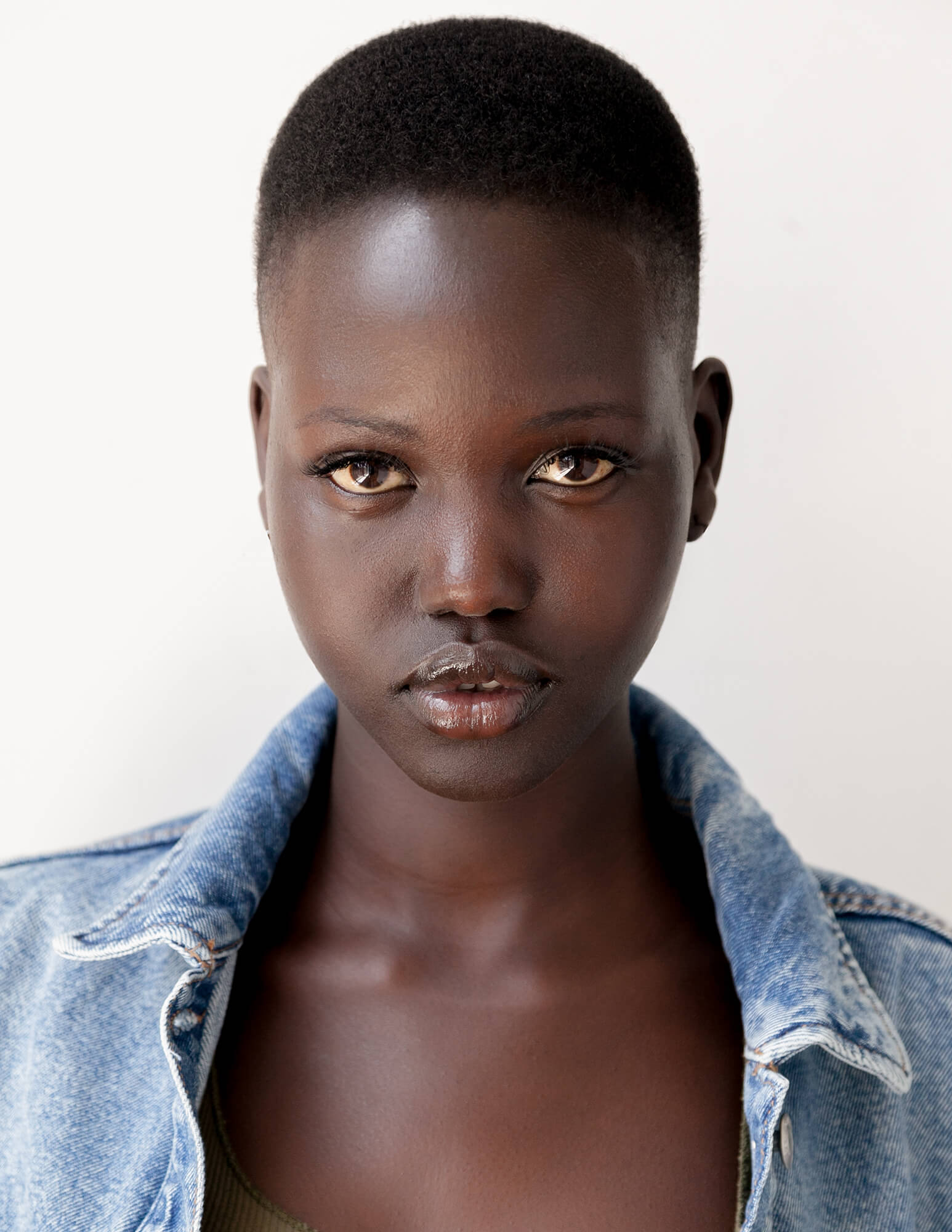 Adut Digital